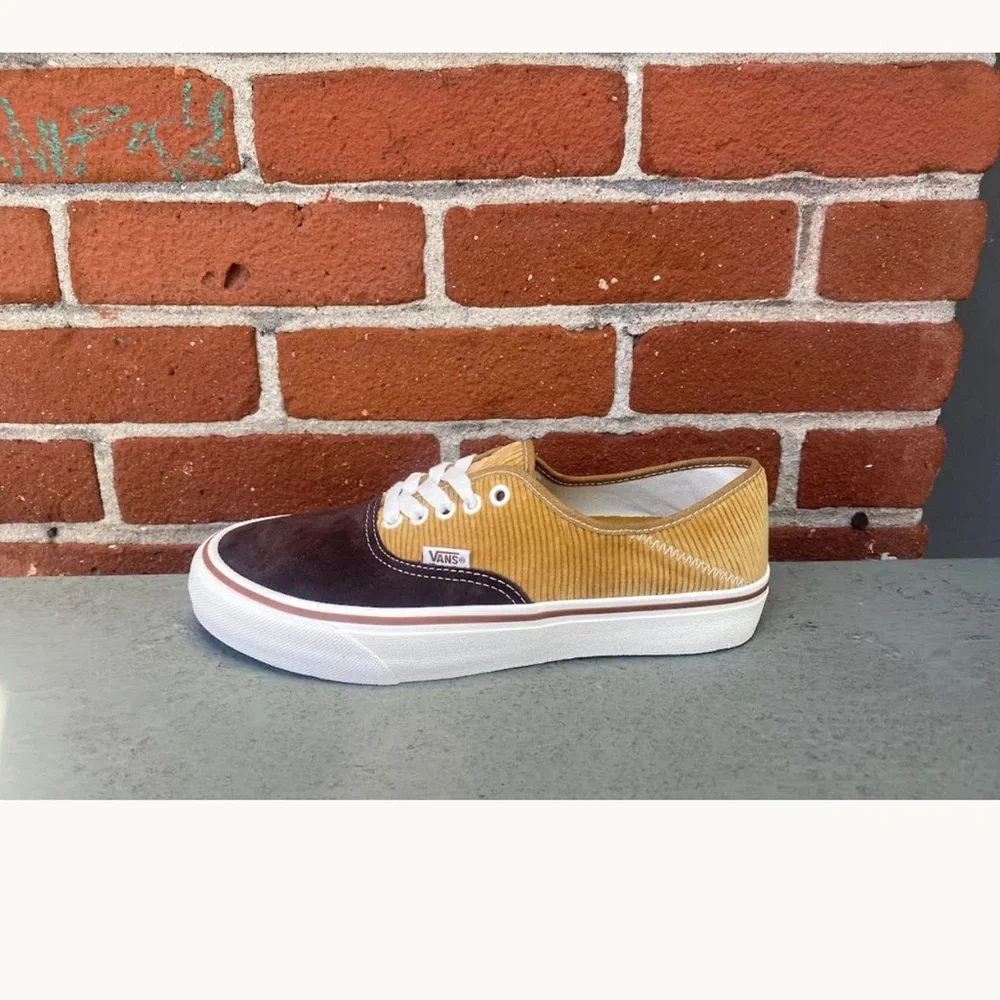 Vans sneakers - Picture 2 of 9